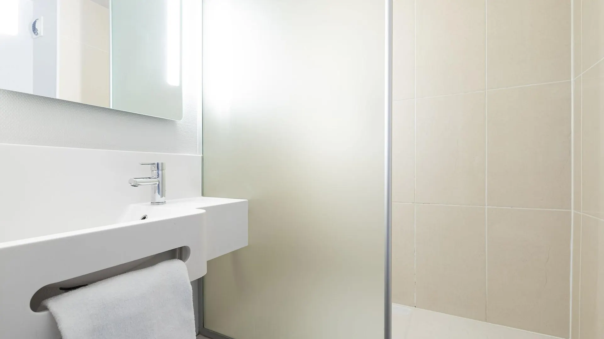 B&B Hotel Lyon Centre Monplaisir