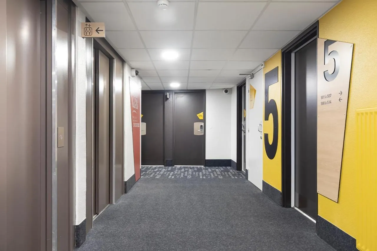 B&B Hotel Lyon Centre Monplaisir 2*,